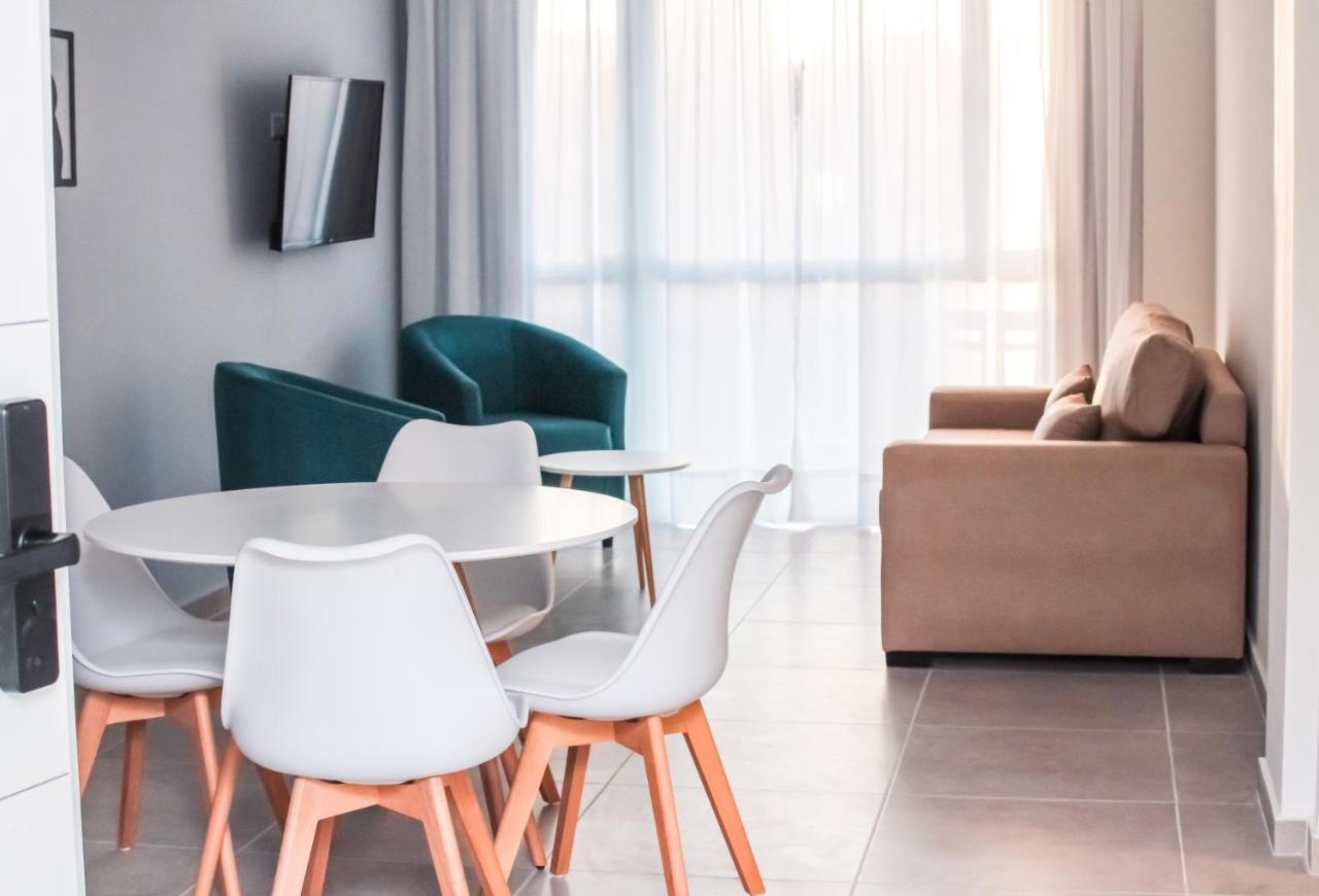 Cq Mitre Aparthotel Puerto Madryn Ngoại thất bức ảnh
